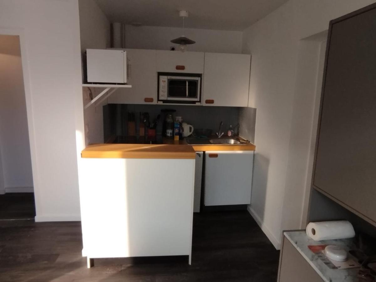 Cottage A 2 Mn A Pied De La Mer Merville-Franceville-Plage Exterior foto